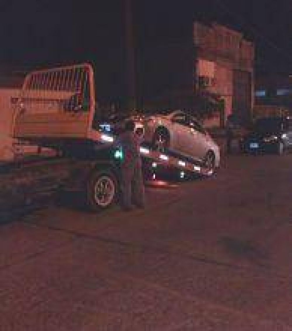 La municipalidad secuestr� remises y radio taxis ilegales, adem�s de varios autos y motos