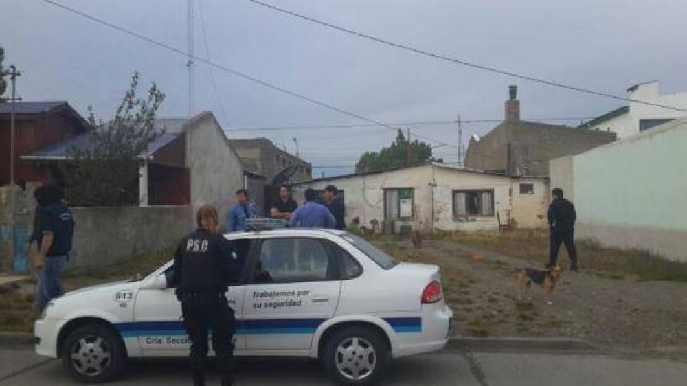 Un menor detenido y otro demorado por robo sobre viviendas