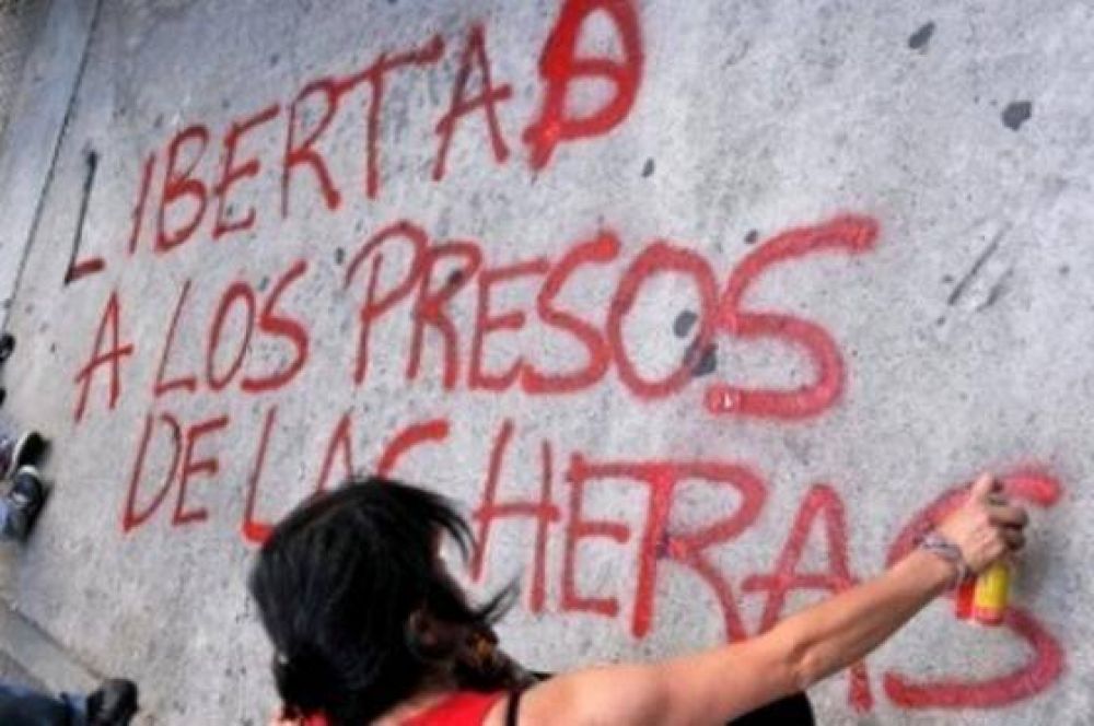Cientos de firmas por la absoluci�n de los trabajadores condenados por el Caso Sayago