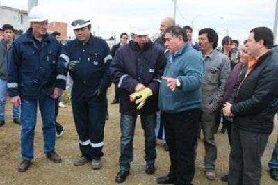 Provincia analiza instalar mercados e incentivar el transporte mar�timo