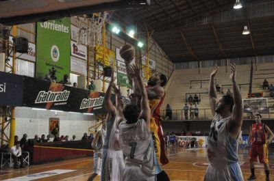 San Mart�n gan� un partidazo y sube
