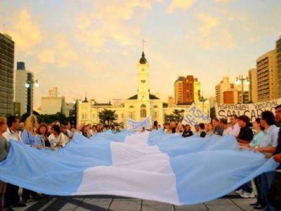 A diez meses de la inundaci�n, los familiares de las v�ctimas volvieron a reclamar por justicia