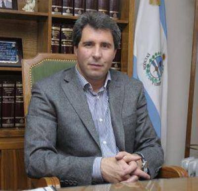 Esperan la llegada de Gioja en esta semana 