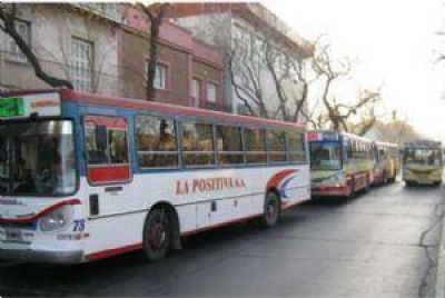 Los estudiantes marchar�n este martes para impedir una suba del boleto escolar