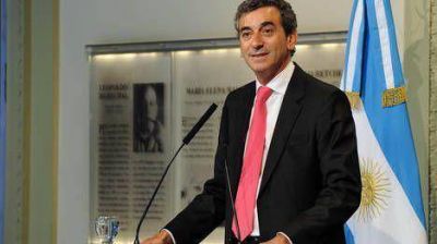 Randazzo: �No se ilusionen, no nos vamos a ir antes�