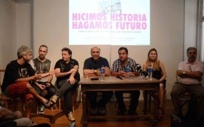 El cumple de Mar del Plata con sus artistas en una fiesta popular