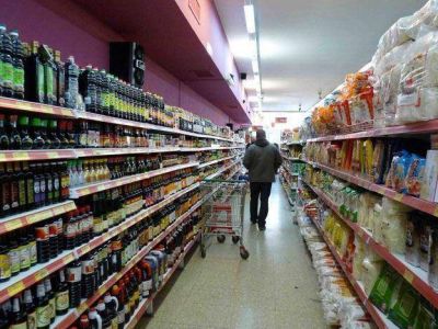 El acuerdo con los peque�os supermercados a�n no llega a Mendoza