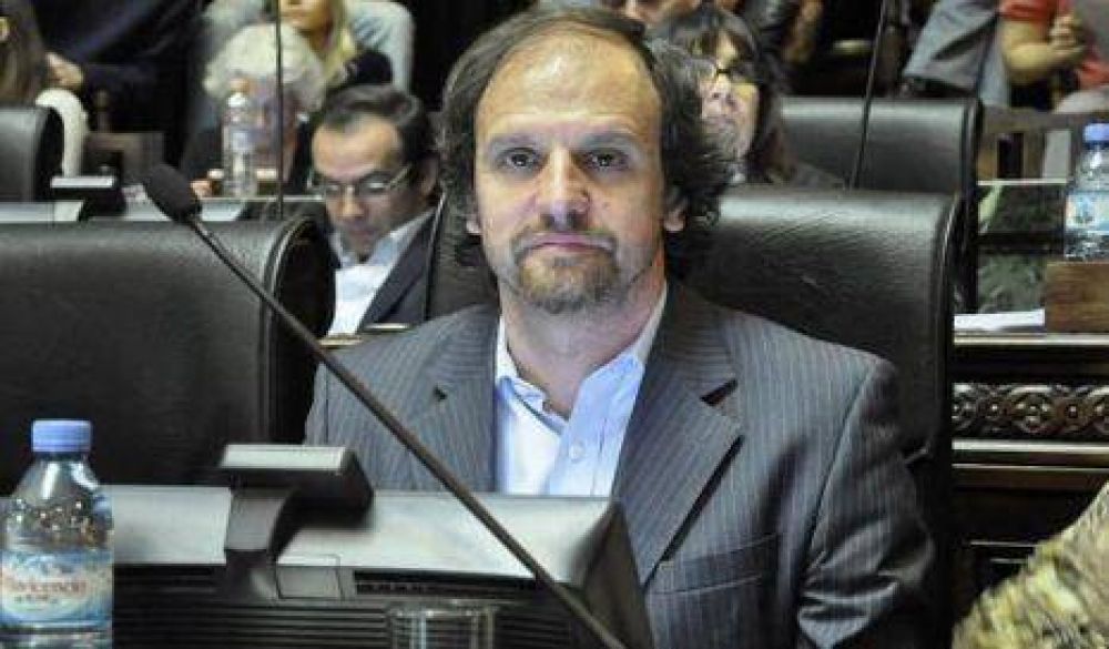 Vacantes: Desde el PRO niegan pase a colegios privados