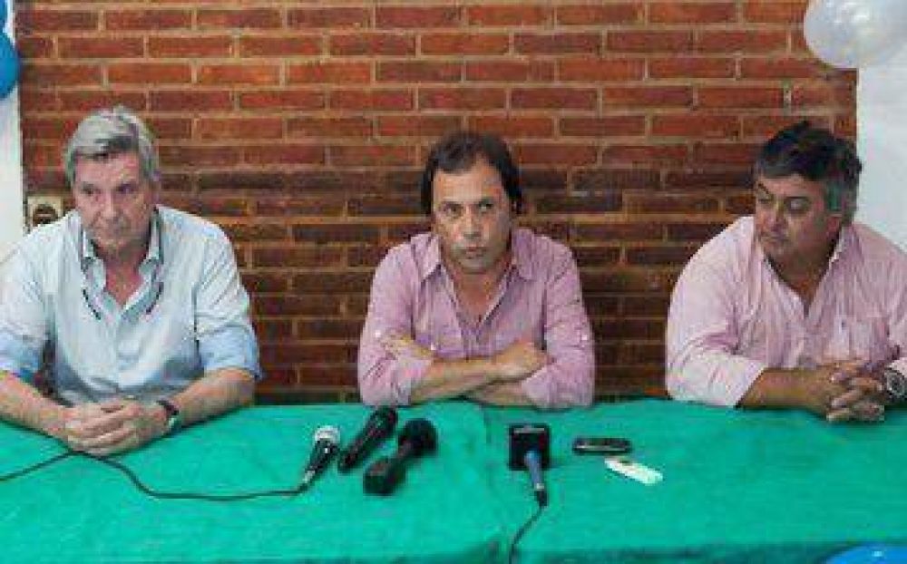 Giustozzi lleg� a la Primera y lo recibi� una fuerte convocatoria de 24 distritos