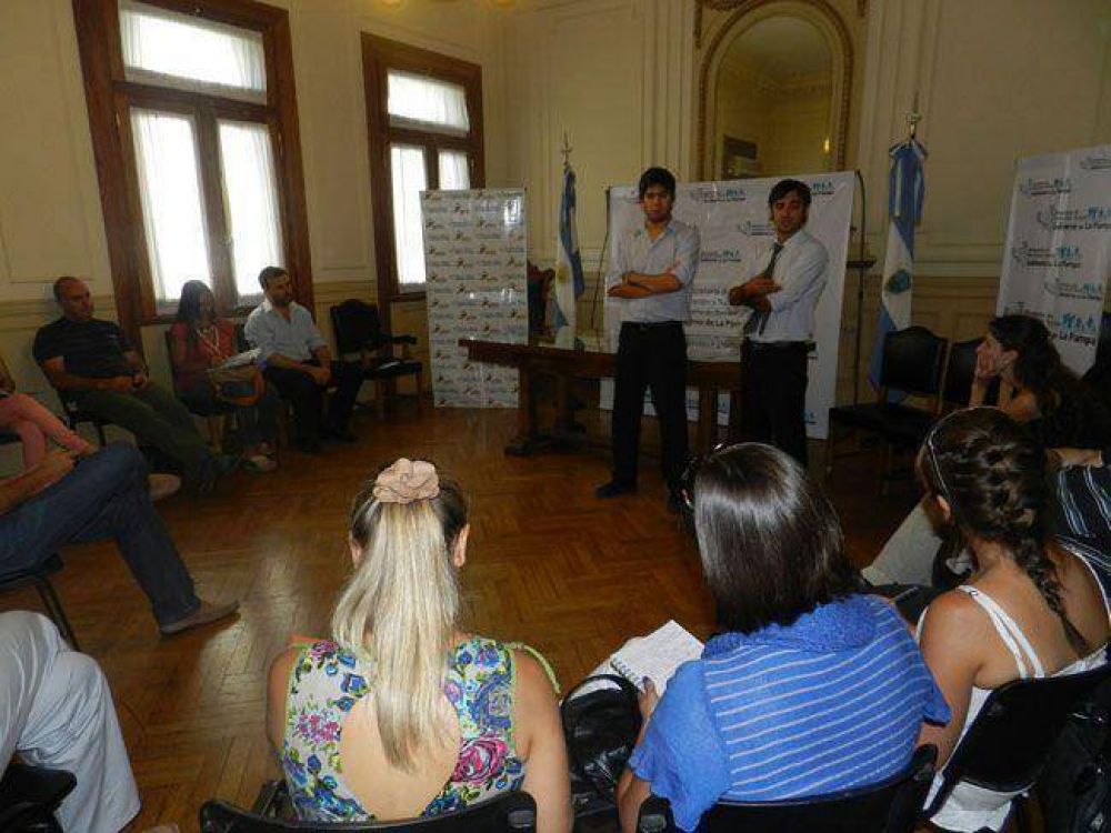 Plan Progresar: hasta ahora se inscribieron personalmente 100 j�venes pampeanos