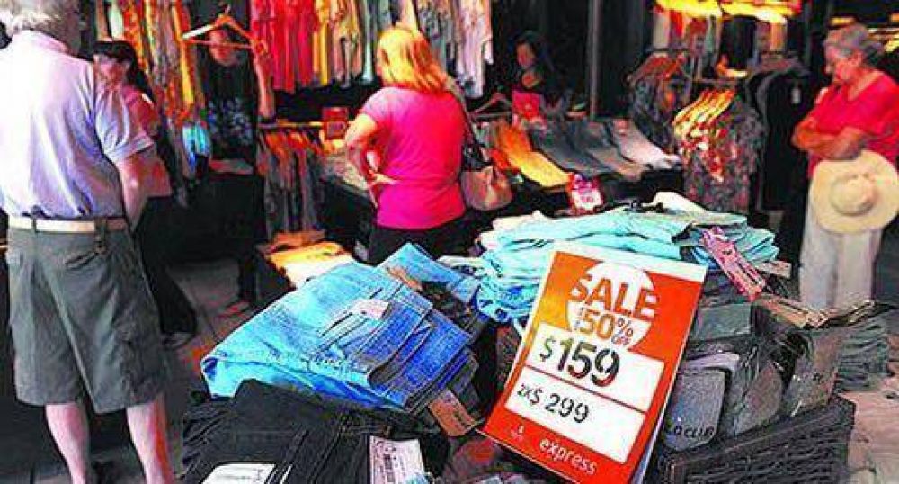 Cay� la venta de ropa