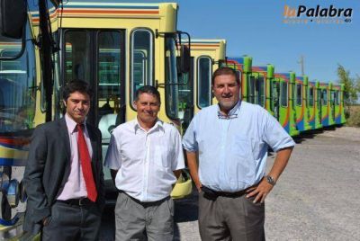 Once nuevas unidades de colectivo para el servicio interurbano