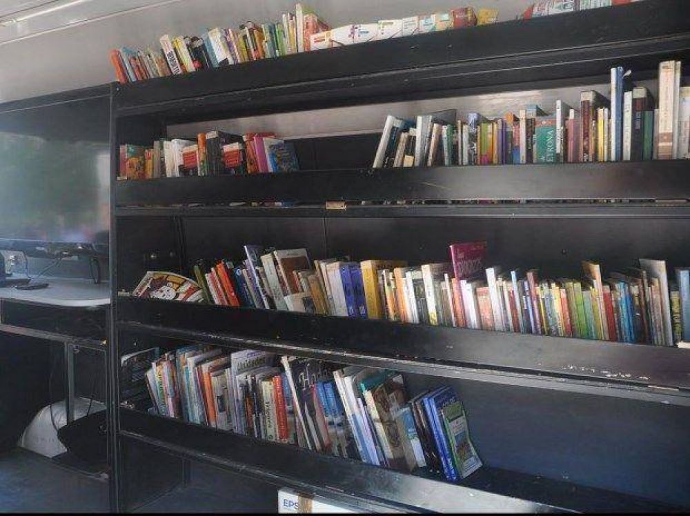 Se lanz� el proyecto bibliom�vil para toda la provincia