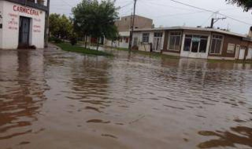 Temporal: Familias afectadas comienzan a retornar a sus viviendas