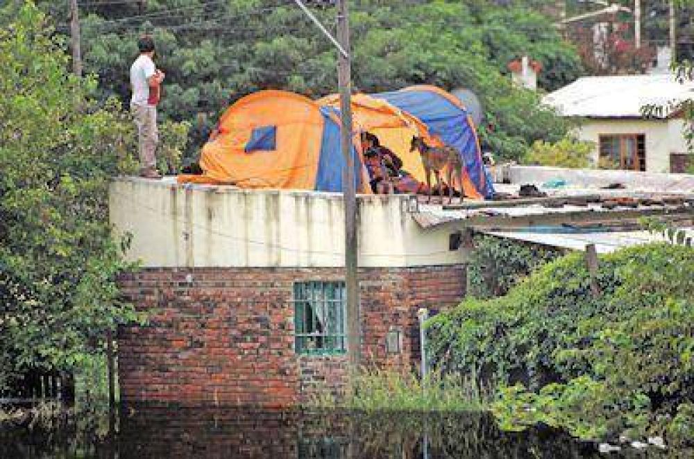 La crecida del Arroyo dej� a Pergamino en Estado de Emergencia