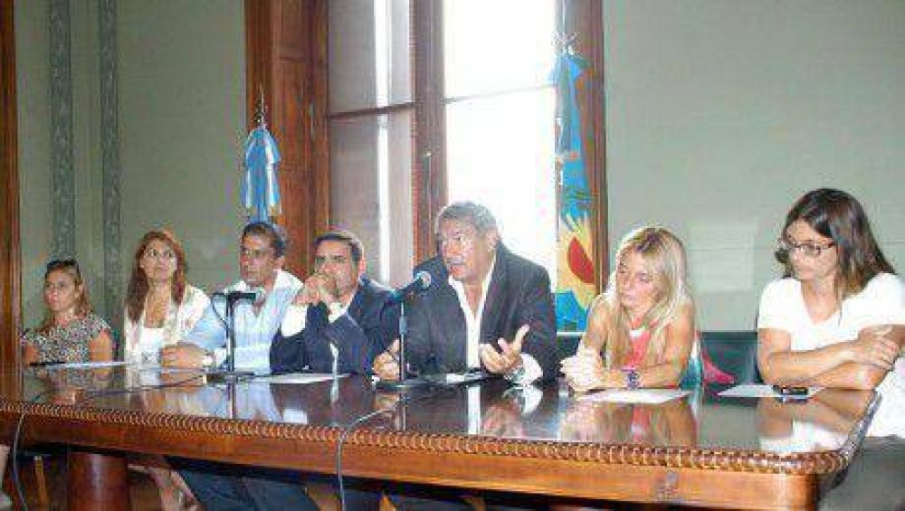 Baro voz del Frente Renovador pidiendo revisi�n del presupuesto de Buenos Aires