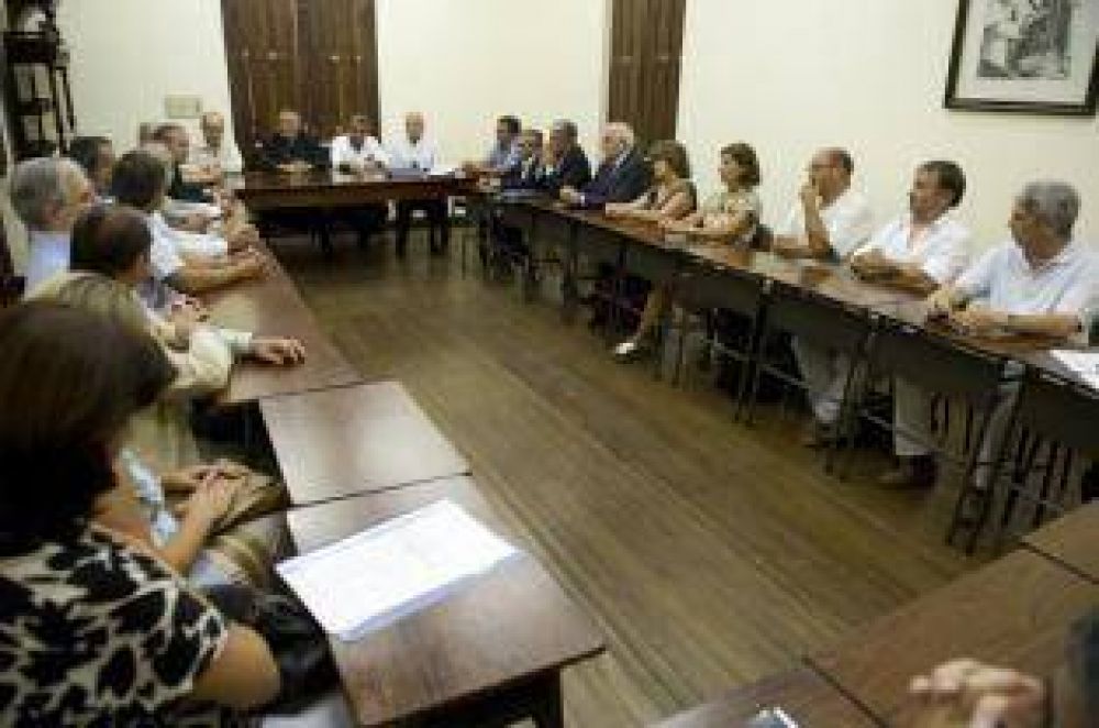 Zecca teme que la crisis �termine en violencia�