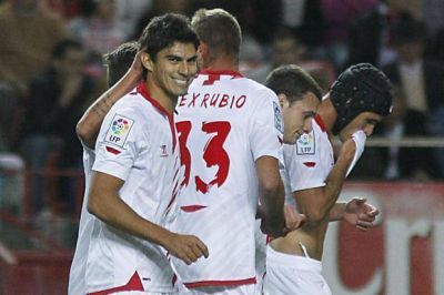 Boca tiene tercer refuerzo: llega Diego Perotti a pr�stamo desde Sevilla