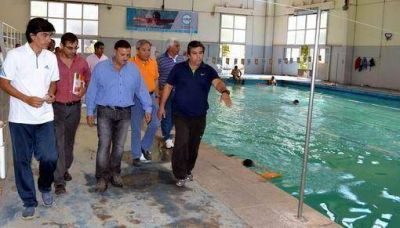 Quintela anunci� mejoras en las instalaciones del polideportivo municipal