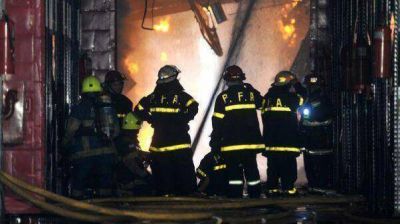Milagro en la tragedia: los empleados de Iron Mountain sobrevivieron al fuego