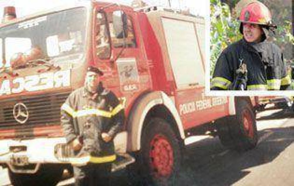 Uno de los bomberos fallecidos era del cuartel de Lan�s Oeste