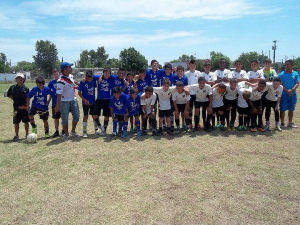El Municipio recibi� la visita de deportistas de Brasil