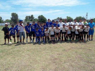 El Municipio recibi� la visita de deportistas de Brasil