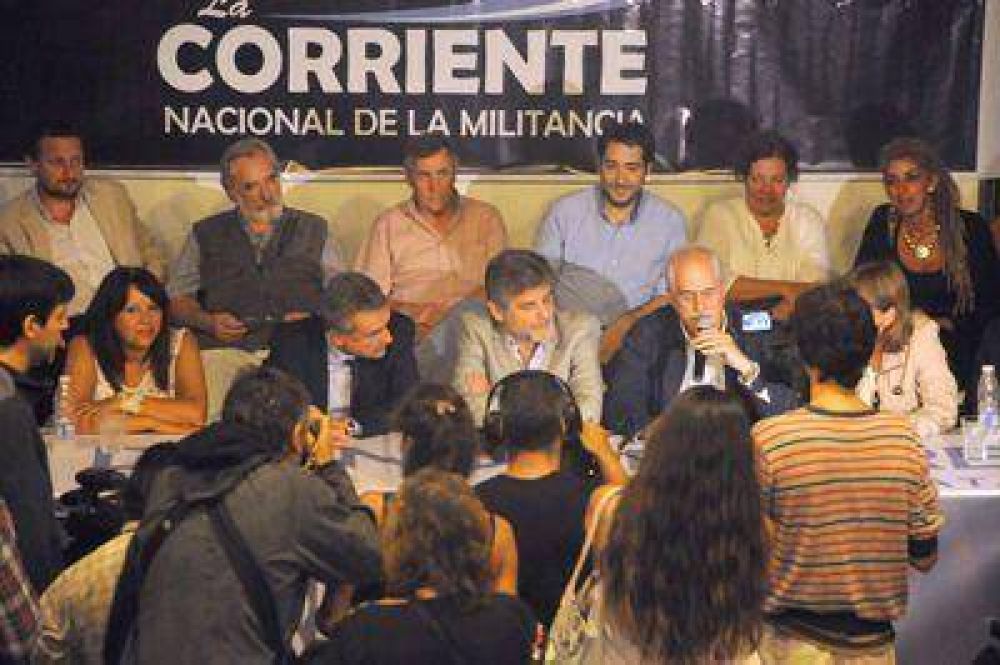 "No es la primera vez que el Gobierno recibe una lluvia �cida de cr�ticas", sostuvo Rossi