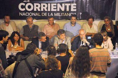 "No es la primera vez que el Gobierno recibe una lluvia �cida de cr�ticas", sostuvo Rossi