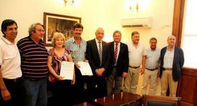 Producci�n: entregaron aportes