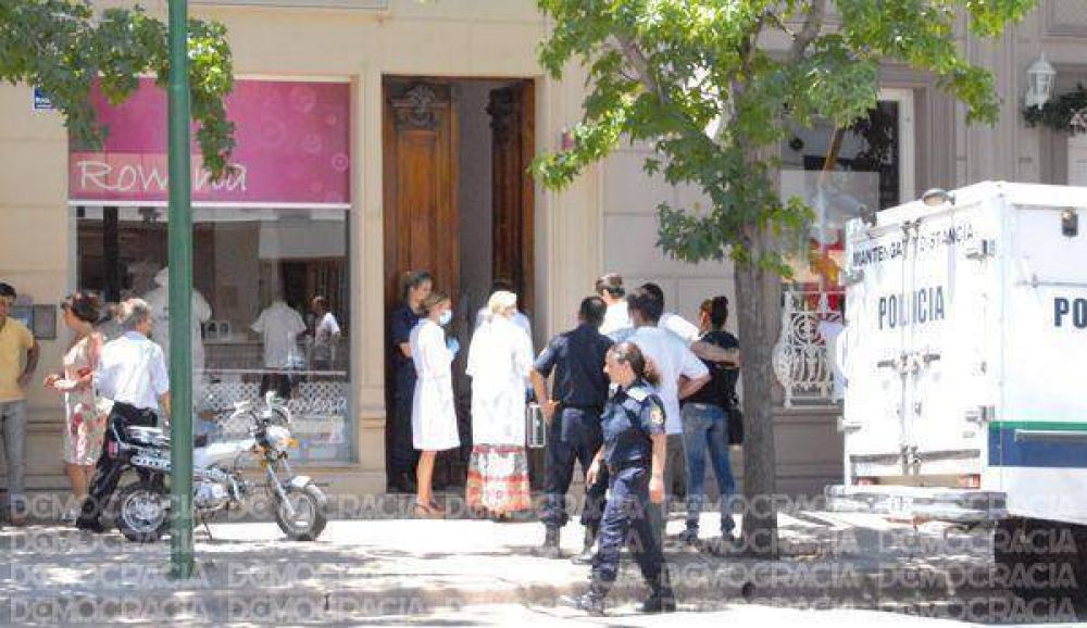 Pese al hallazgo de un mismo ADN, los casos Colo y Tom� est�n llenos de dudas