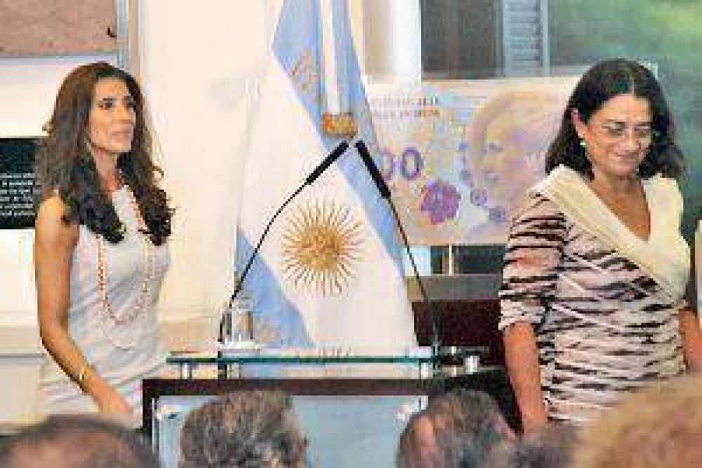 Claudia Zamora recibi� el agradecimiento de su par de Catamarca por la ayuda brindada tras el alud
