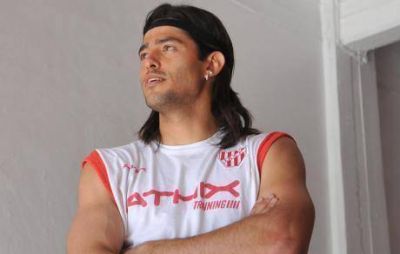 Julio Moreyra: con la camiseta de Instituto puesta soy Piqu�