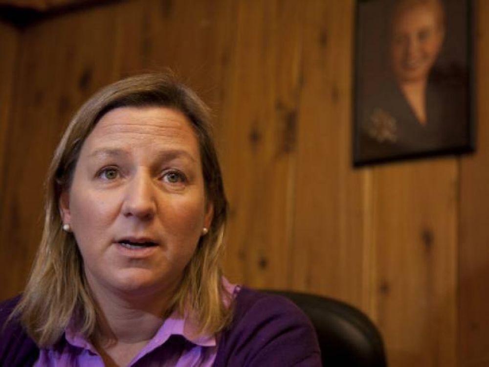 "El sueldo de la Defensora del pueblo es una falta de respeto hacia todos los rionegrinos"