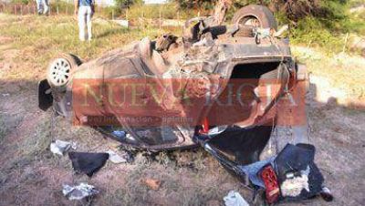 Salvaron sus vidas de milagro en espectacular vuelco en Ruta 75