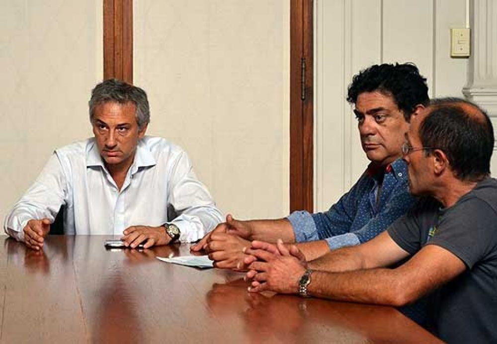 Pagar�n una ayuda escolar de $1500 a los municipales