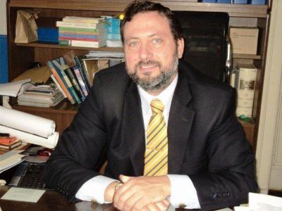 Mario Buezas: �No se ofrecieron los 75 terrenos ya cedidos por el gobierno municipal�