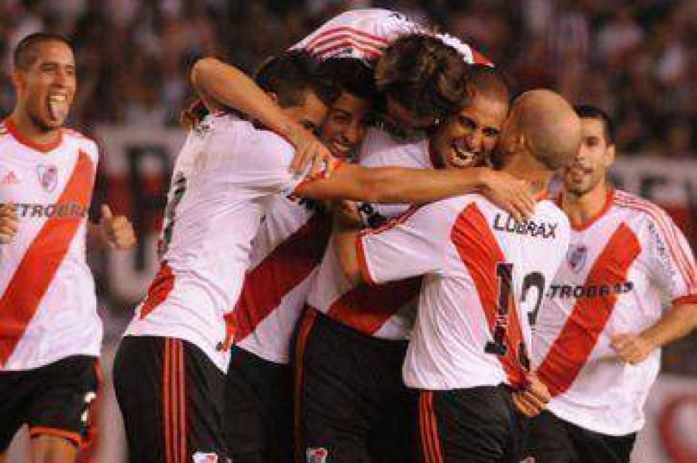 El massismo hace foco en el F�tbol para Todos