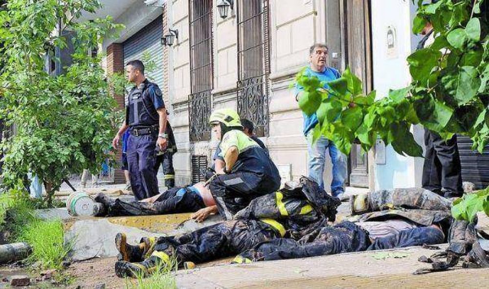 La Municipalidad acompa�a el dolor de la familia del bombero Jos� Luis M�ndez