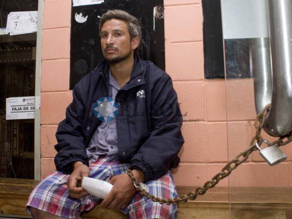 Encadenado en la Comuna