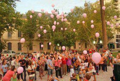 Suelta de globos: una actividad simblica para luchar contra el cncer