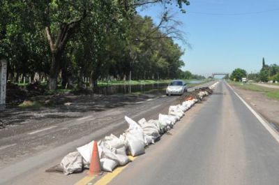 Campos Salles: cruce con concesionaria vial por bolsas en la ruta
