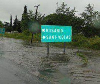 Sigue la vigilia por la bajante de las aguas  