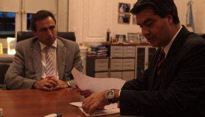 En seis meses, Dioxitek se ir�a a Formosa
