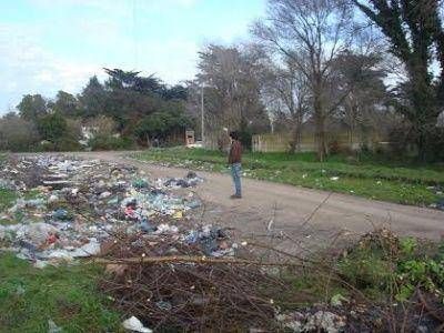 DENUNCIAN INSEGURIDAD EN LOS ACCESOS A VILLAS DEPORTIVAS