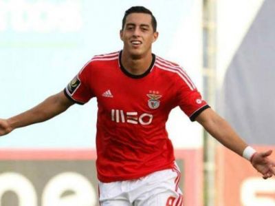 Funes Mori es el nueve apuntado para reforzar el ataque de Newell's