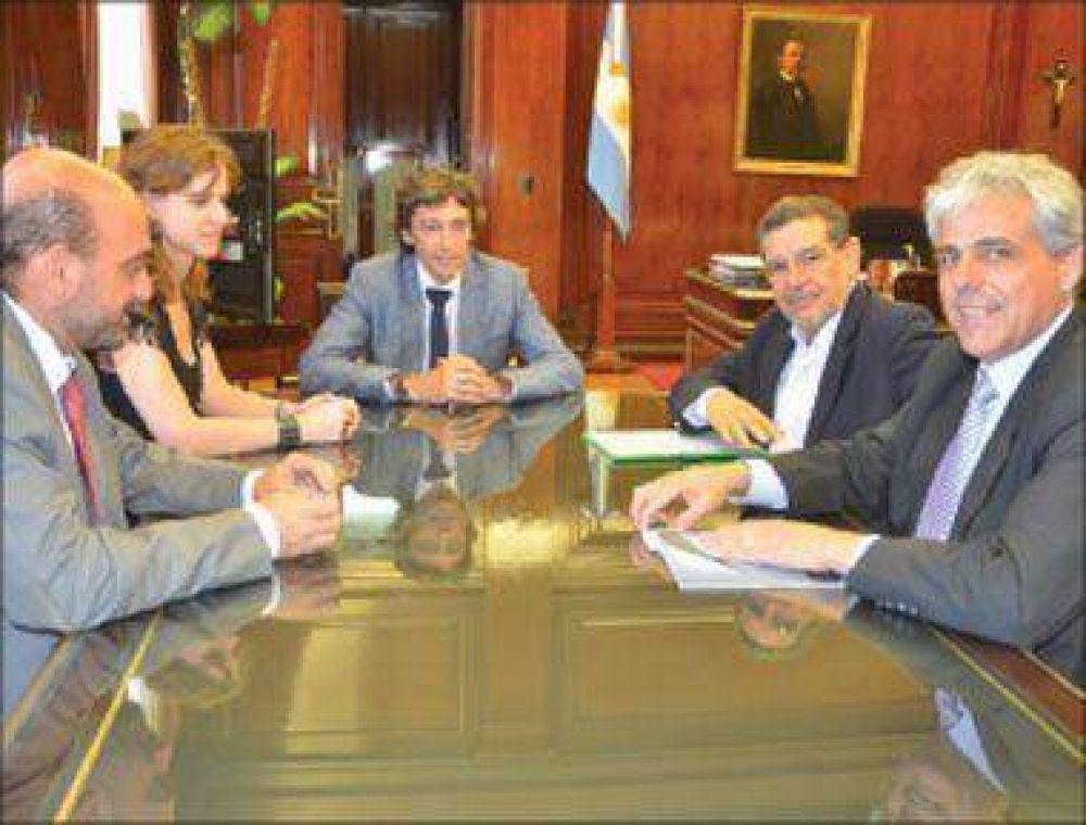 El Banco Naci�n abrir� l�nea de cr�dito para financiar la cosecha