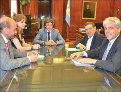 El Banco Naci�n abrir� l�nea de cr�dito para financiar la cosecha