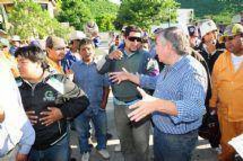 Jorge Garc�a: �Ya se logr� cumplir con el 85 por ciento de los pedidos de los municipales�