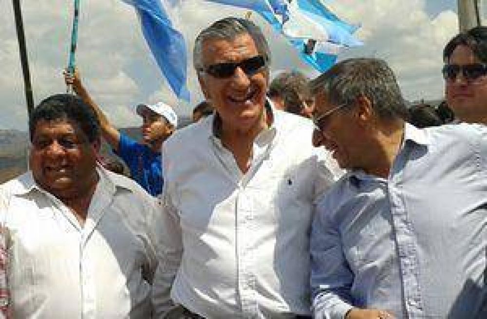 Jos� Luis Gioja regresa hoy a San Juan
